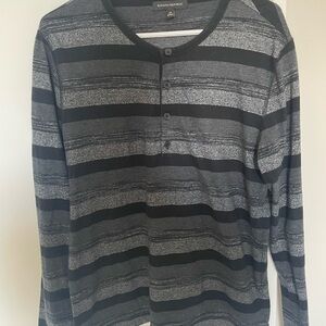 Banana Republic Black and Gray Long Sleeve Tee